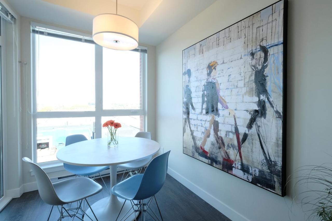 Clean 4th Floor 1 Bedroom Apt In Old Town China Town * Victoria