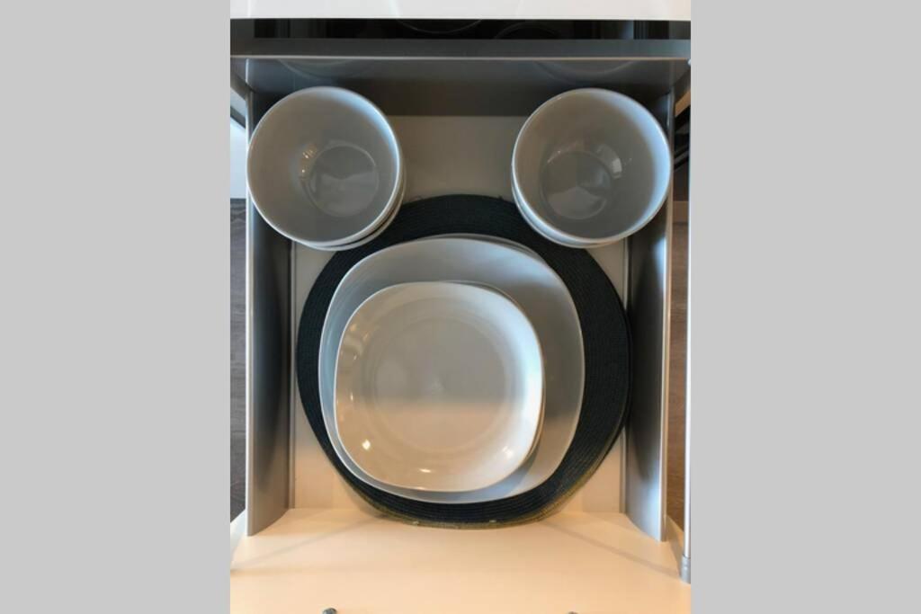Apartment Clean 4th Floor 1 Bedroom Apt In Old Town China Town